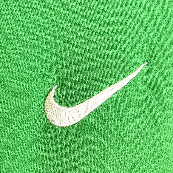 Nike Shirt Men's Medium Green Goalkeeper Soccer Jersey Dri Fit Striped Sports 30 - Picture 8 of 16